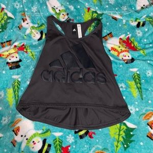 Cropped workout tank